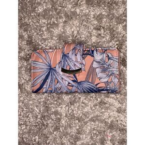Beautiful women Time And Tru Ladies Alexandra Slim Wallet Vinyl Floral Print Goo
